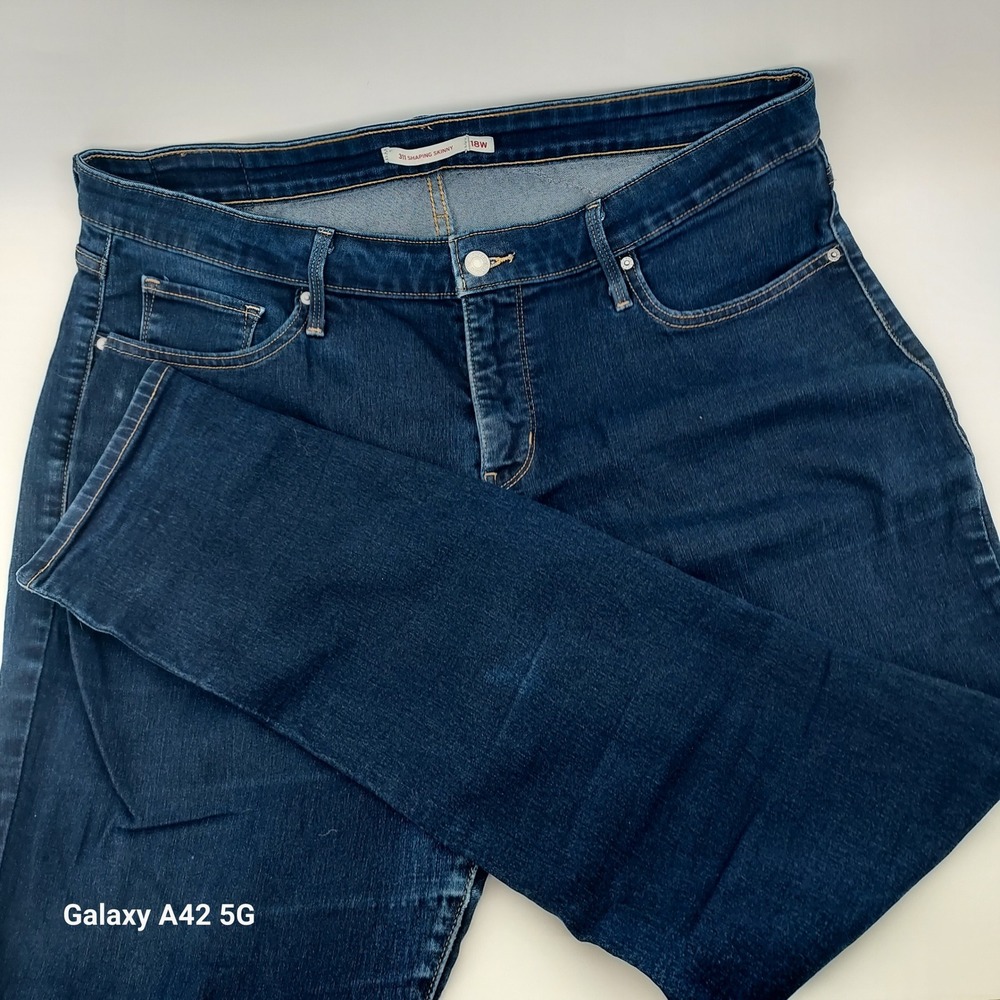 Levi Strauss 311 Shaping Skinny Jeans Dark Wash Women's‎ Size 18W